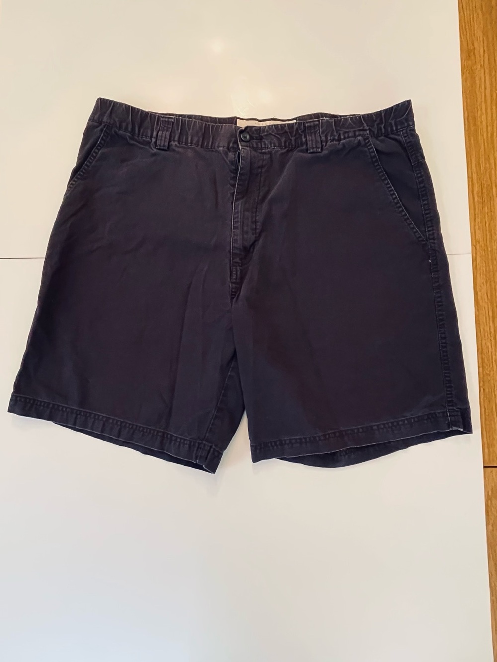 Men's Black Flat-Front Casual Shorts